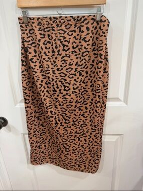 Tan Leopard Print Midi Skirt - Sleek Animal Print Style